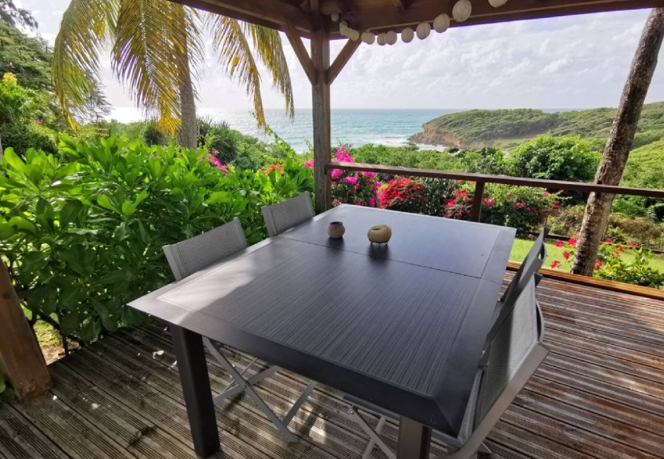 Villa à Sainte-Anne - Villa Sainte anne Ref G169A 5ch vue piscine plage