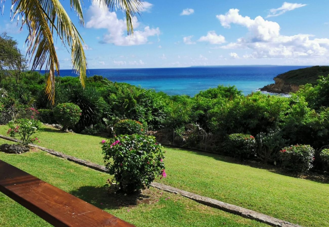 Villa à Sainte-Anne - Villa Sainte anne Ref G169A 5ch vue piscine plage