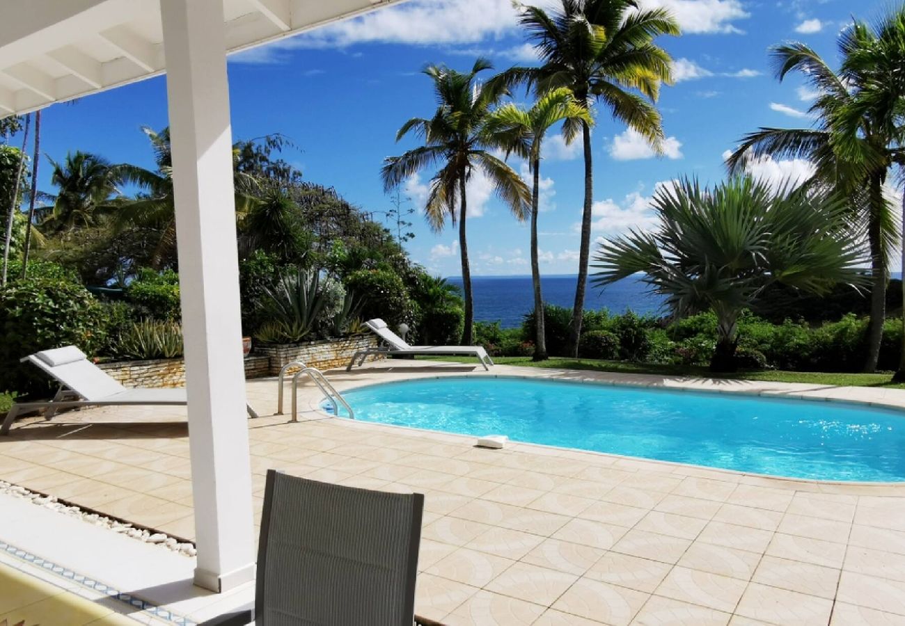 Villa à Sainte-Anne - Villa Sainte anne Ref G169A 5ch vue piscine plage