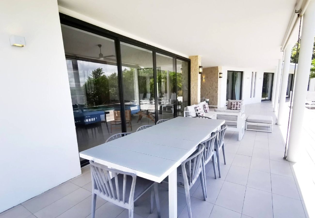 Villa à Les Anses-d´Arlet - Villa de standing au Diamant Ref M160 4 chambres v