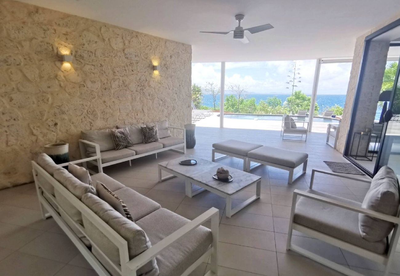 Villa à Les Anses-d´Arlet - Villa de standing au Diamant Ref M160 4 chambres v