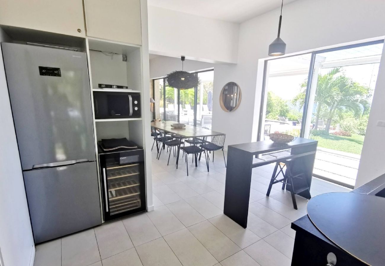 Villa à Les Anses-d´Arlet - Villa de standing au Diamant Ref M160 4 chambres v