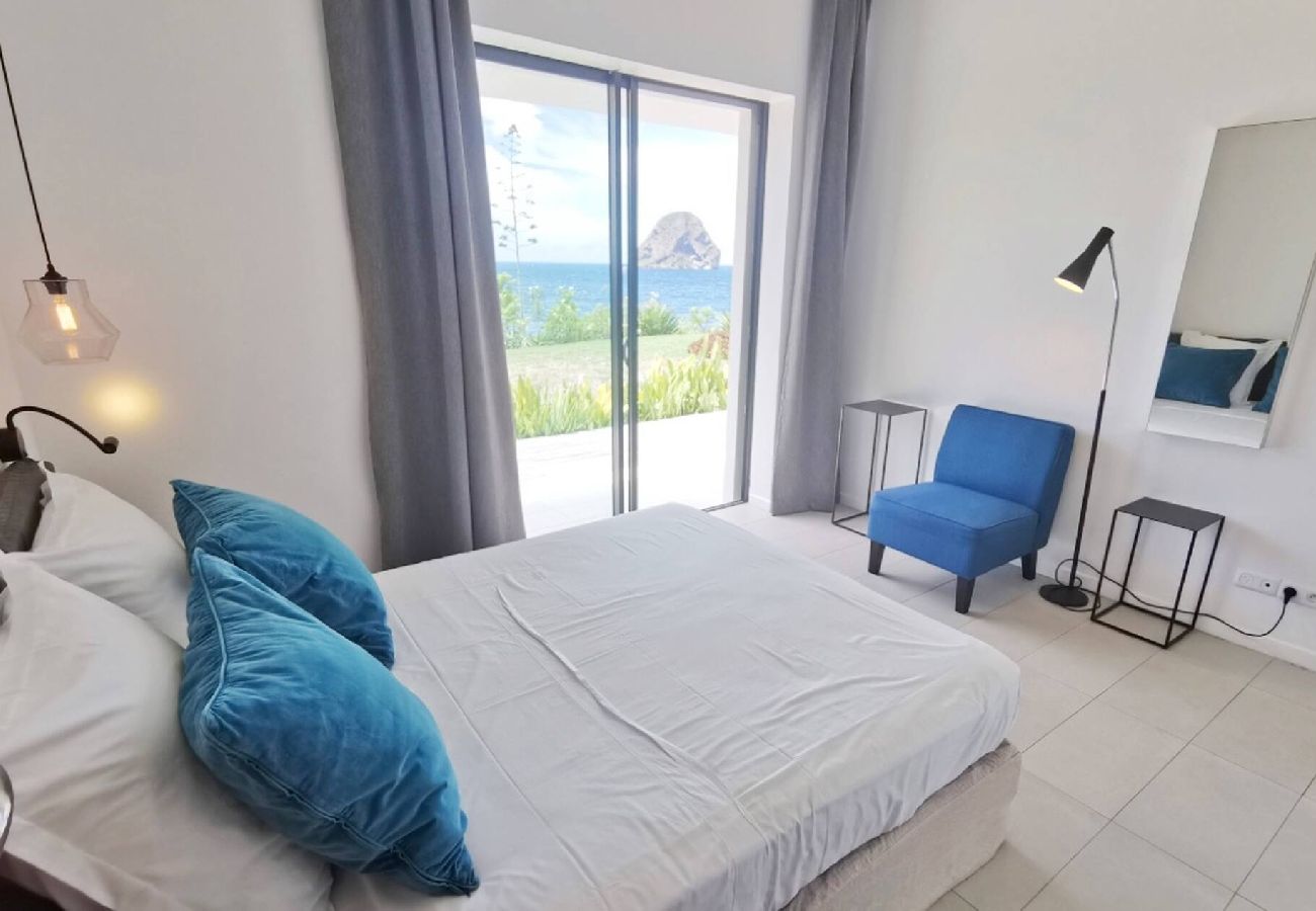 Villa à Les Anses-d´Arlet - Villa de standing au Diamant Ref M160 4 chambres v