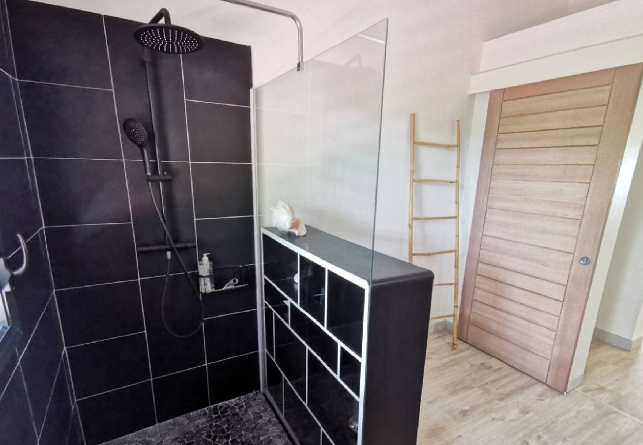 Villa à Saint-François - Villa à Saint François Ref G035A 3 ch et jacuzzi