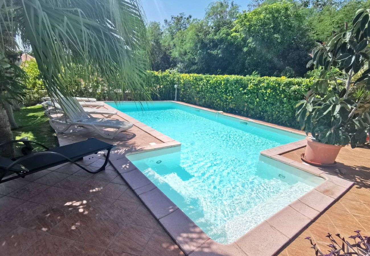 Villa à Saint-François - Villa ref G050 à Saint François 3 ch piscine