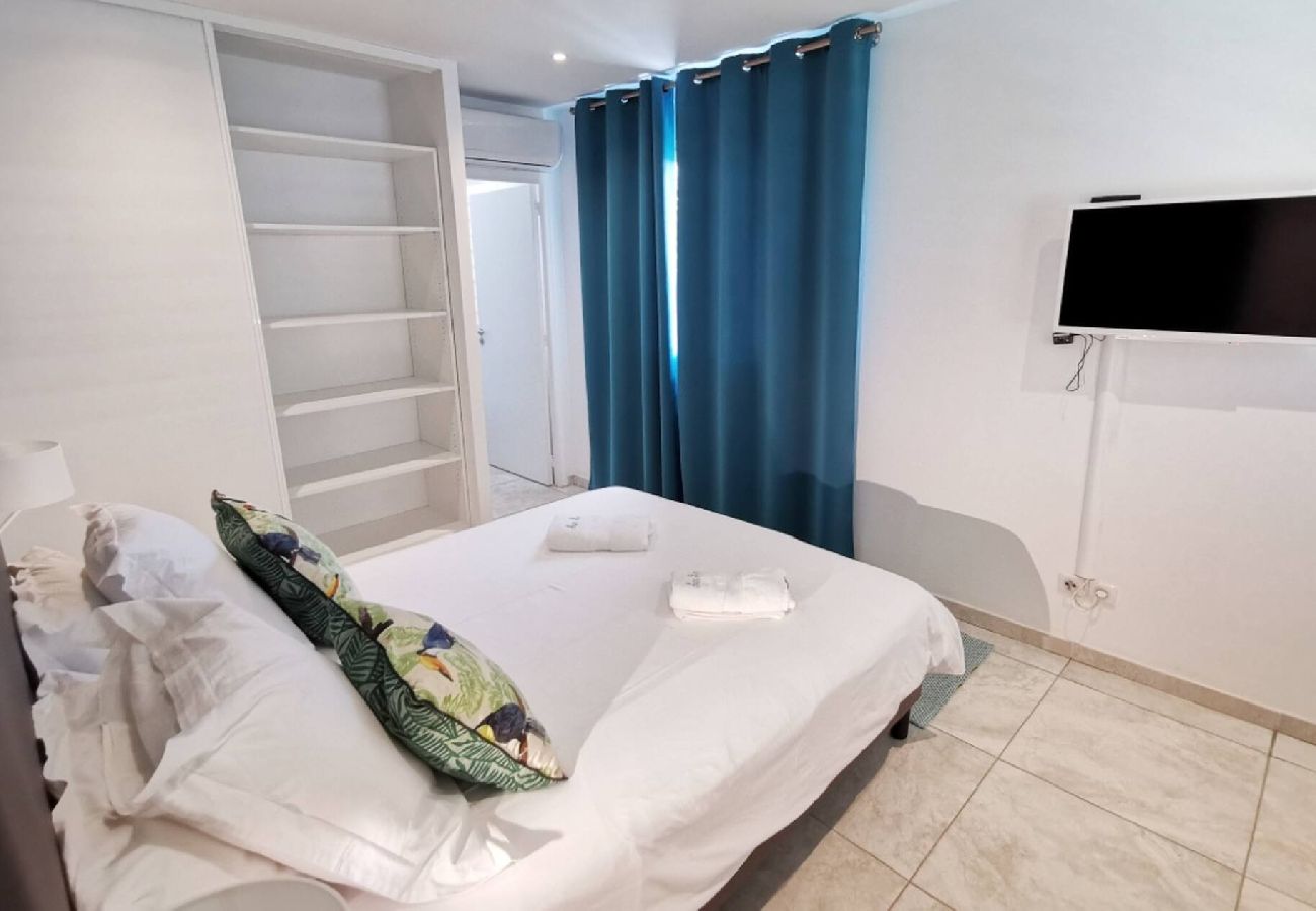 Villa à Le Diamant - Villa au Diamant M060B 3 chambres piscine à 50 mèt