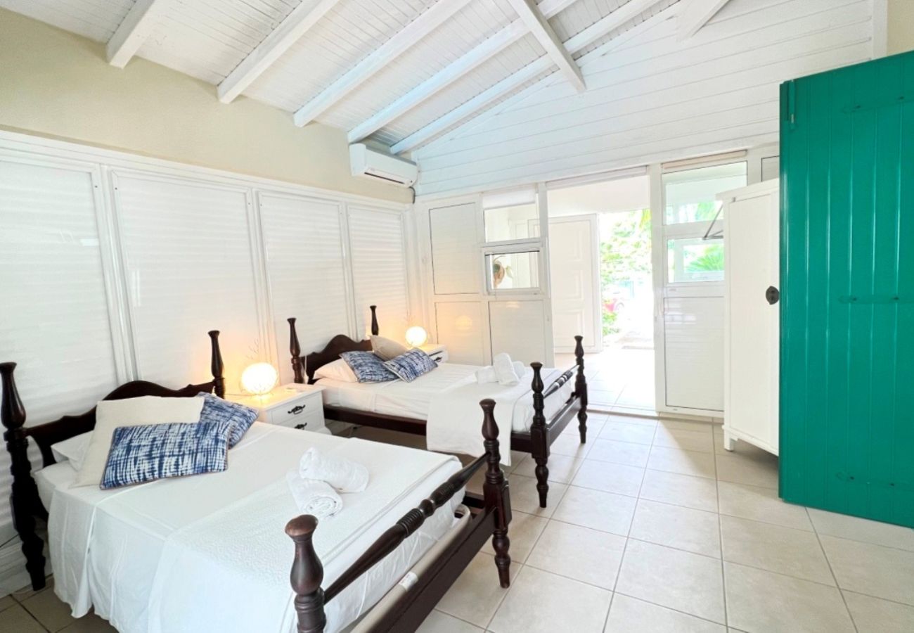 Villa à Saint-François - Villa à Saint François Ref G242 5 chambres + mezza