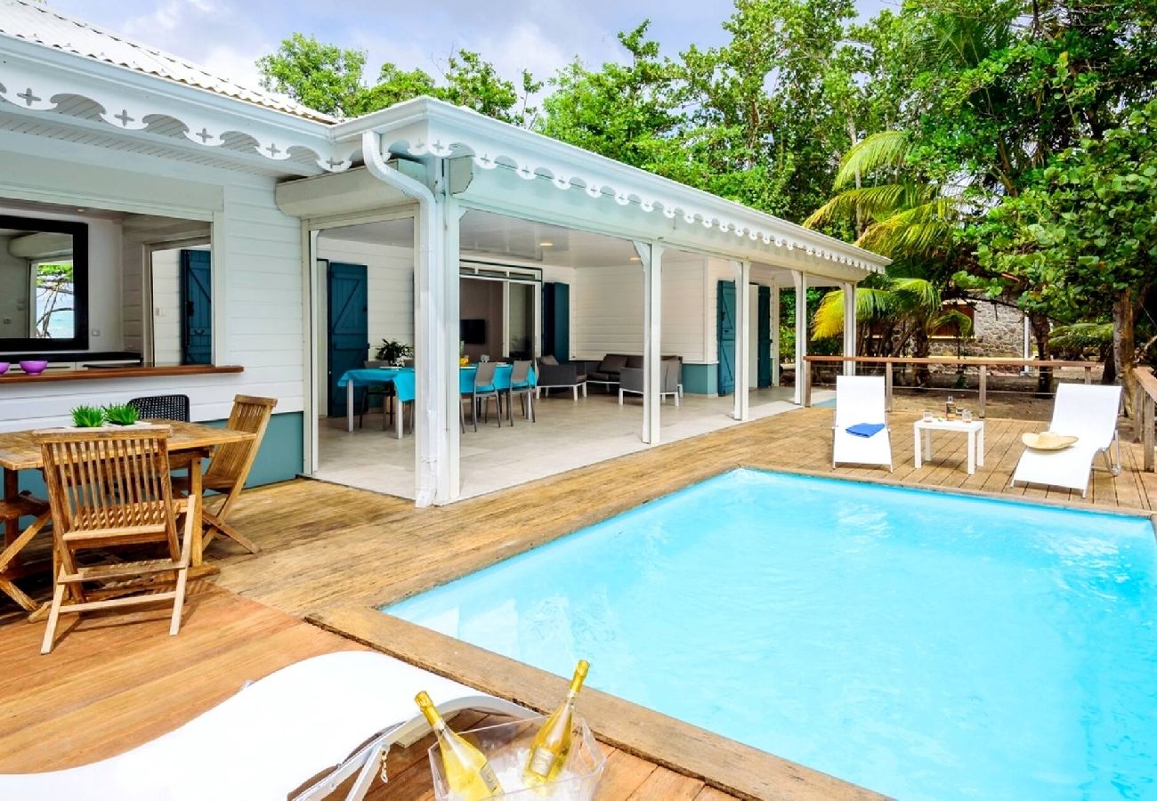Villa à Le Diamant - Villa au Diamant ref M127 avec piscine directement