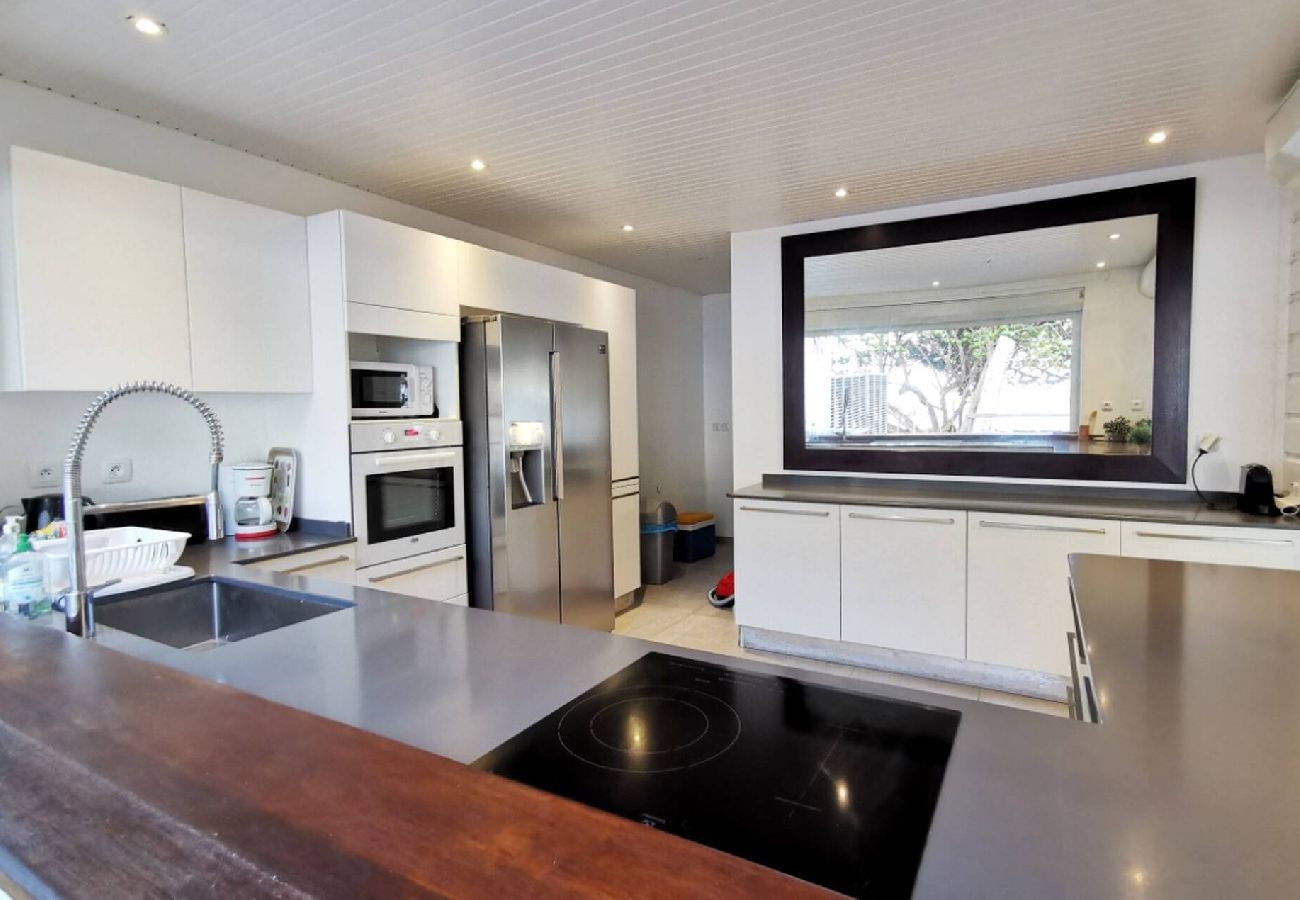 Villa à Le Diamant - Villa au Diamant ref M127 avec piscine directement