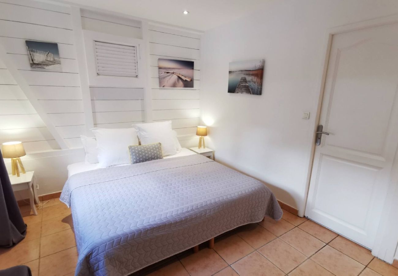 Villa à Le Diamant - Villa au Diamant ref M127 avec piscine directement