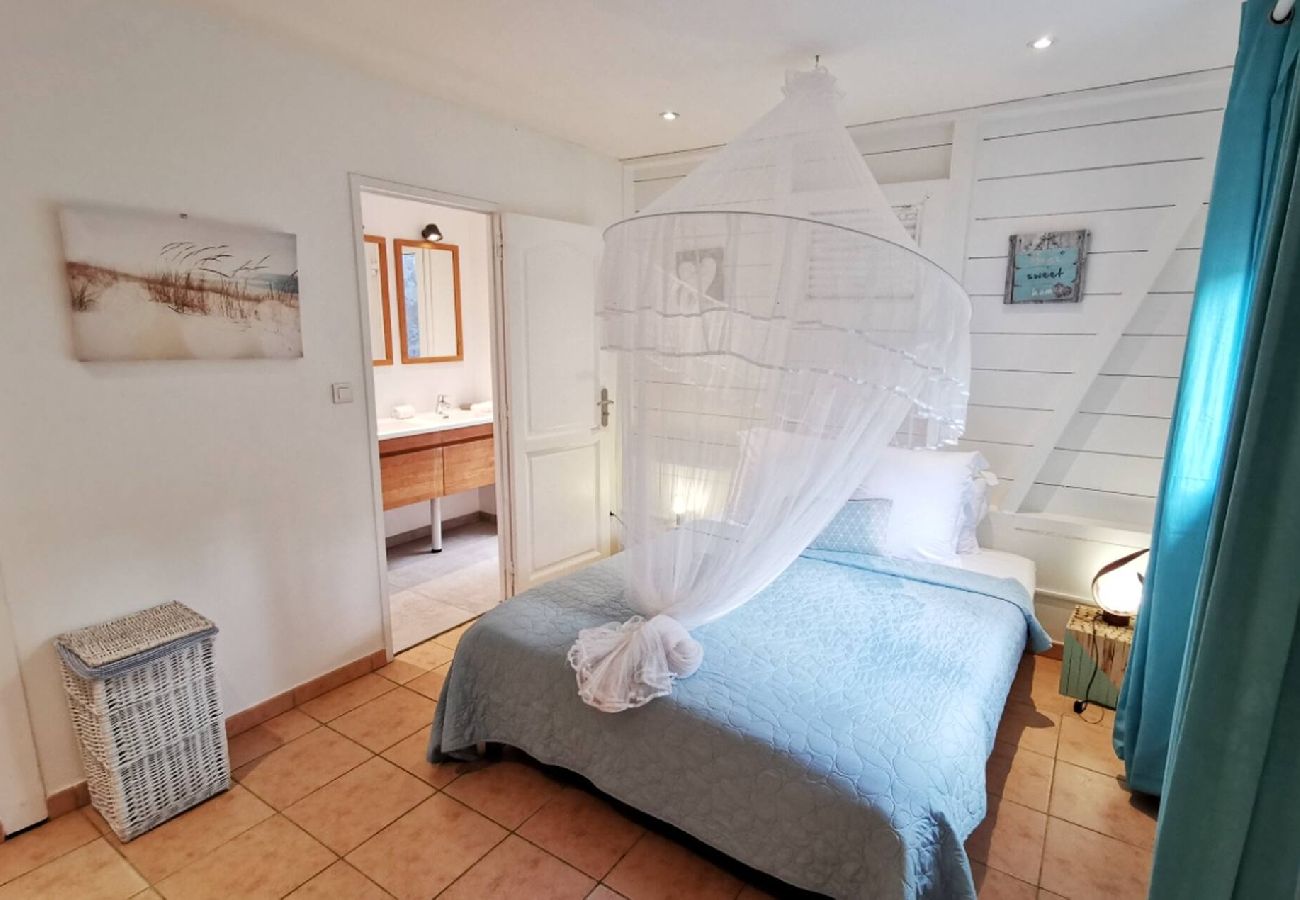 Villa à Le Diamant - Villa au Diamant ref M127 avec piscine directement