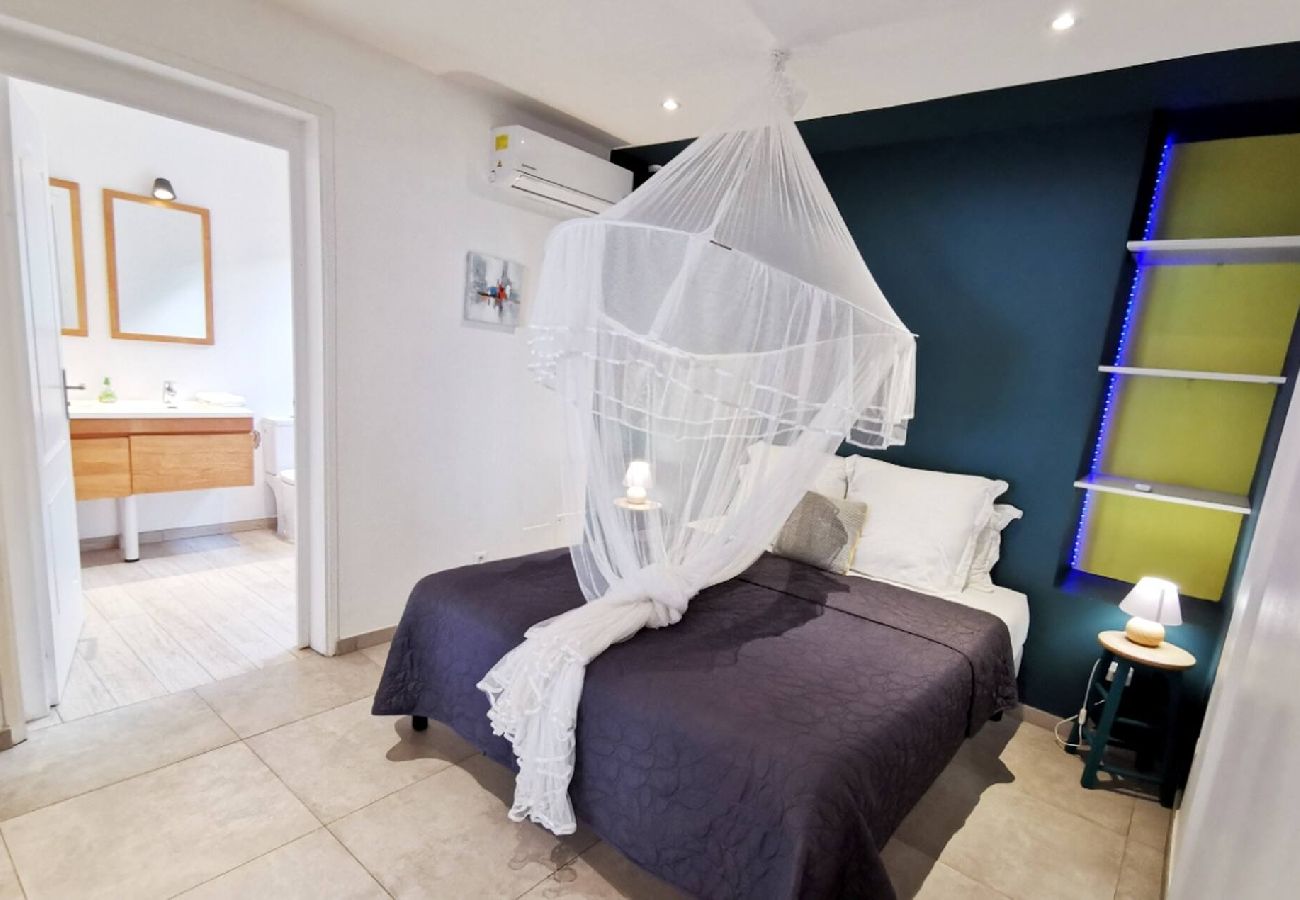 Villa à Le Diamant - Villa au Diamant ref M127 avec piscine directement