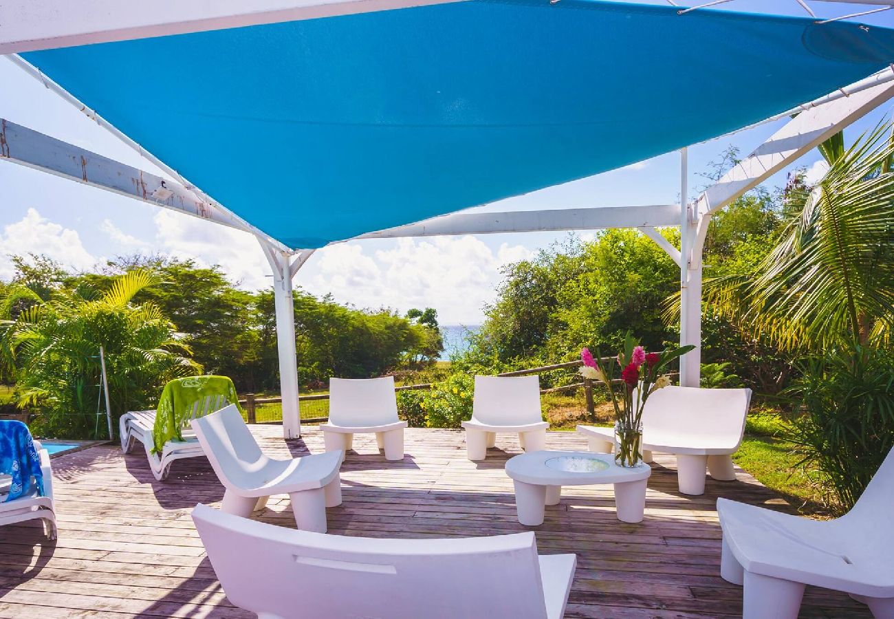 Villa à Sainte-Anne - Villa à Sainte Anne Ref G222 avec 6 chambres, pisc