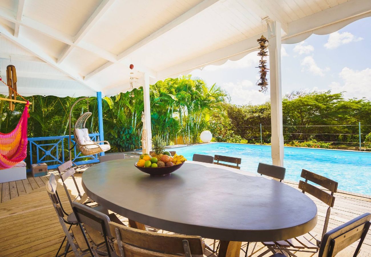 Villa à Sainte-Anne - Villa à Sainte Anne Ref G222 avec 6 chambres, pisc