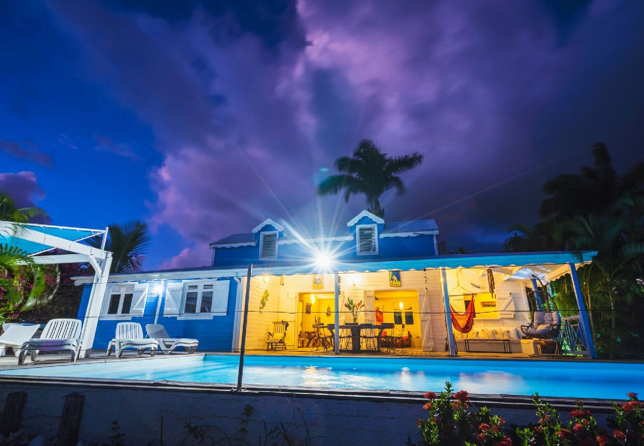 Villa à Sainte-Anne - Villa à Sainte Anne Ref G222 avec 6 chambres, pisc