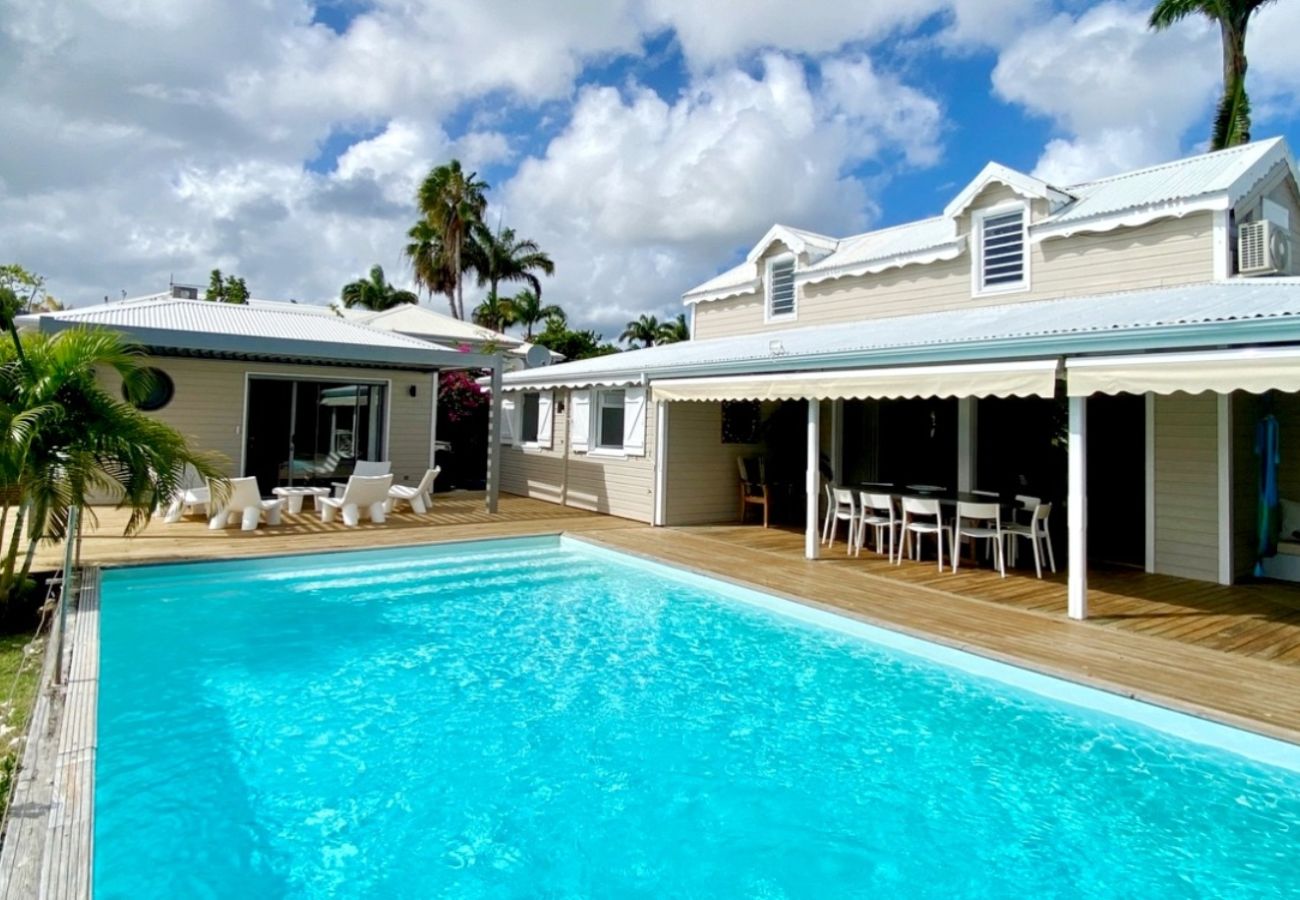 Villa à Sainte-Anne - Villa à Sainte Anne Ref G222 avec 6 chambres, pisc