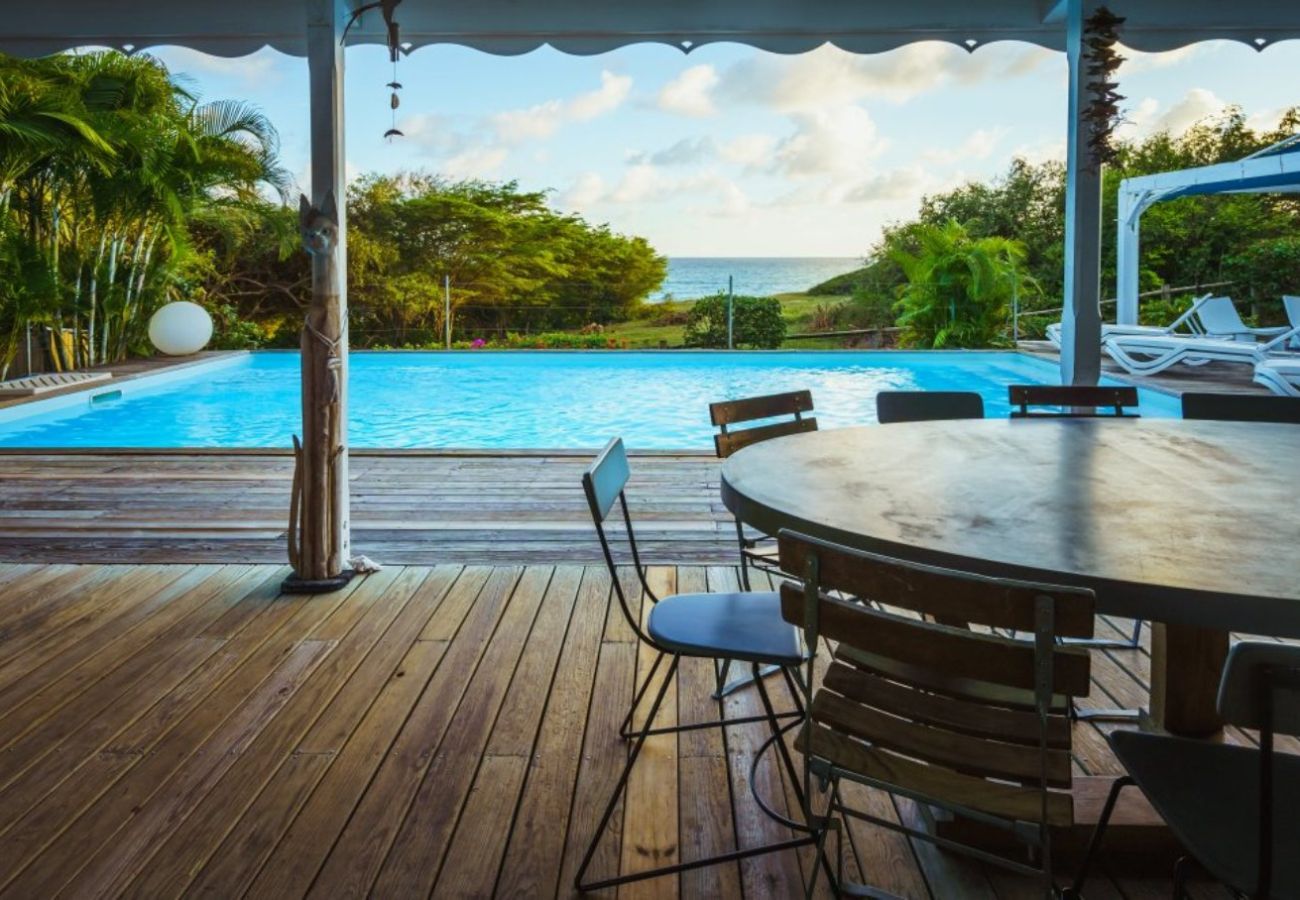 Villa à Sainte-Anne - Villa à Sainte Anne Ref G222 avec 6 chambres, pisc