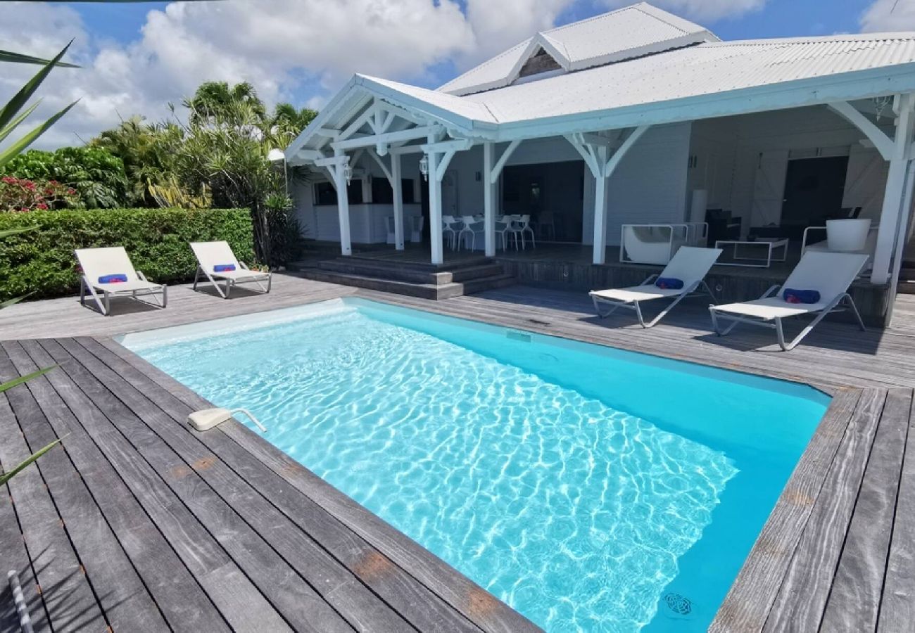 Villa à Sainte-Anne - Villa à Sainte Anne Ref G154A 3 ch piscine vue mer