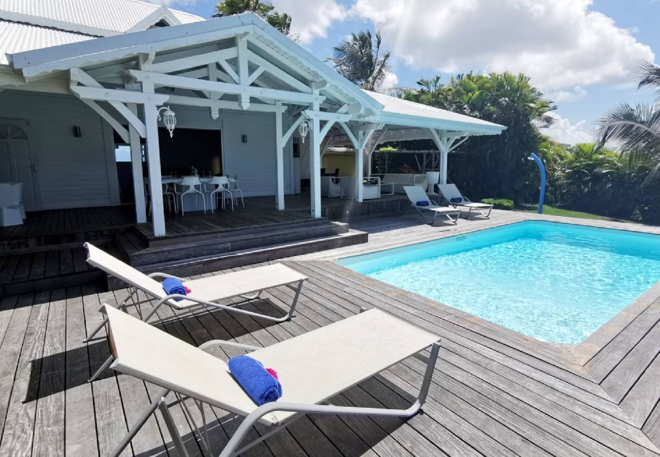 Villa à Sainte-Anne - Villa à Sainte Anne Ref G154A 3 ch piscine vue mer