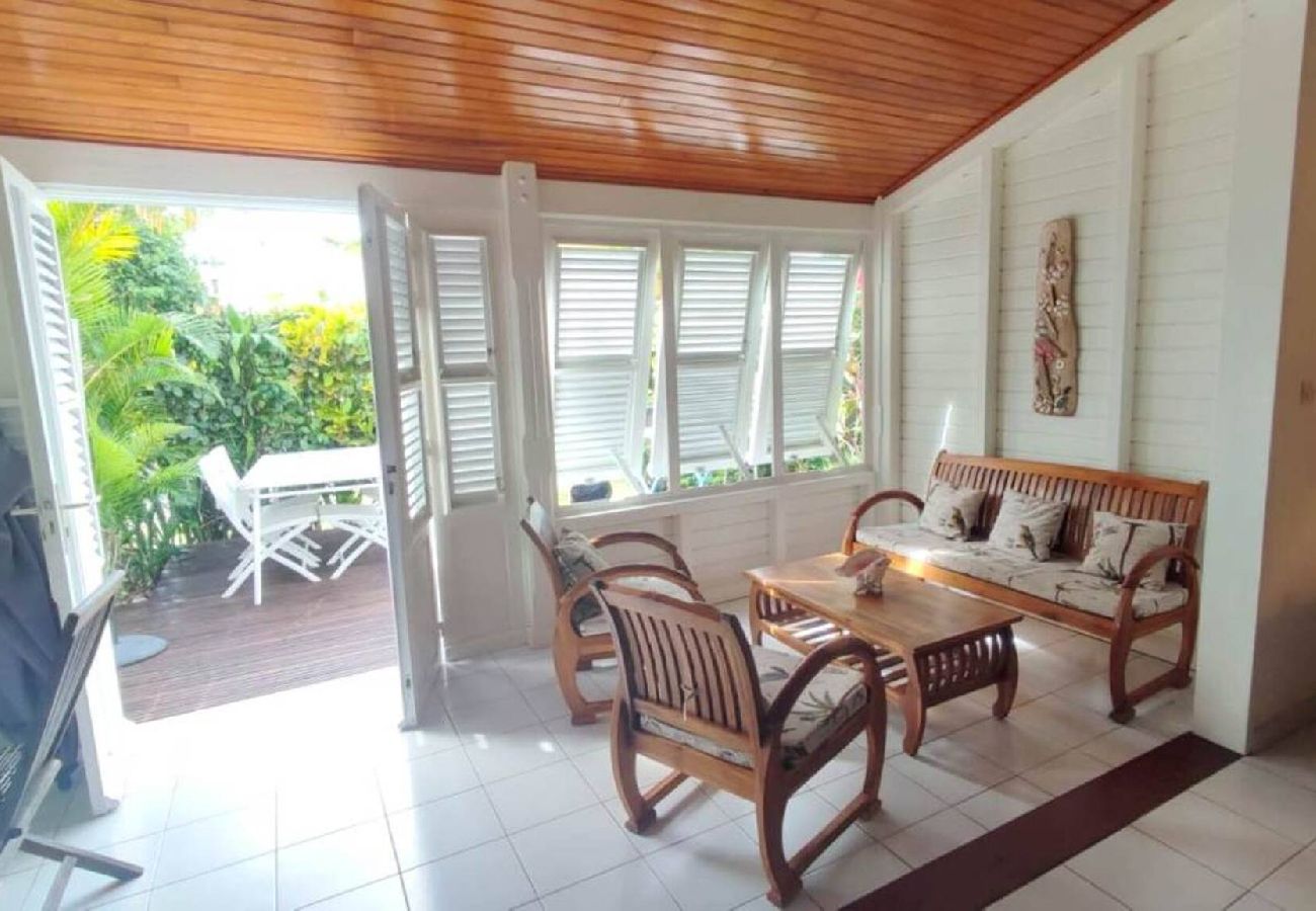 Villa à Sainte-Anne - Villa à Sainte Anne Ref M019 - 2 ch plage à 400m