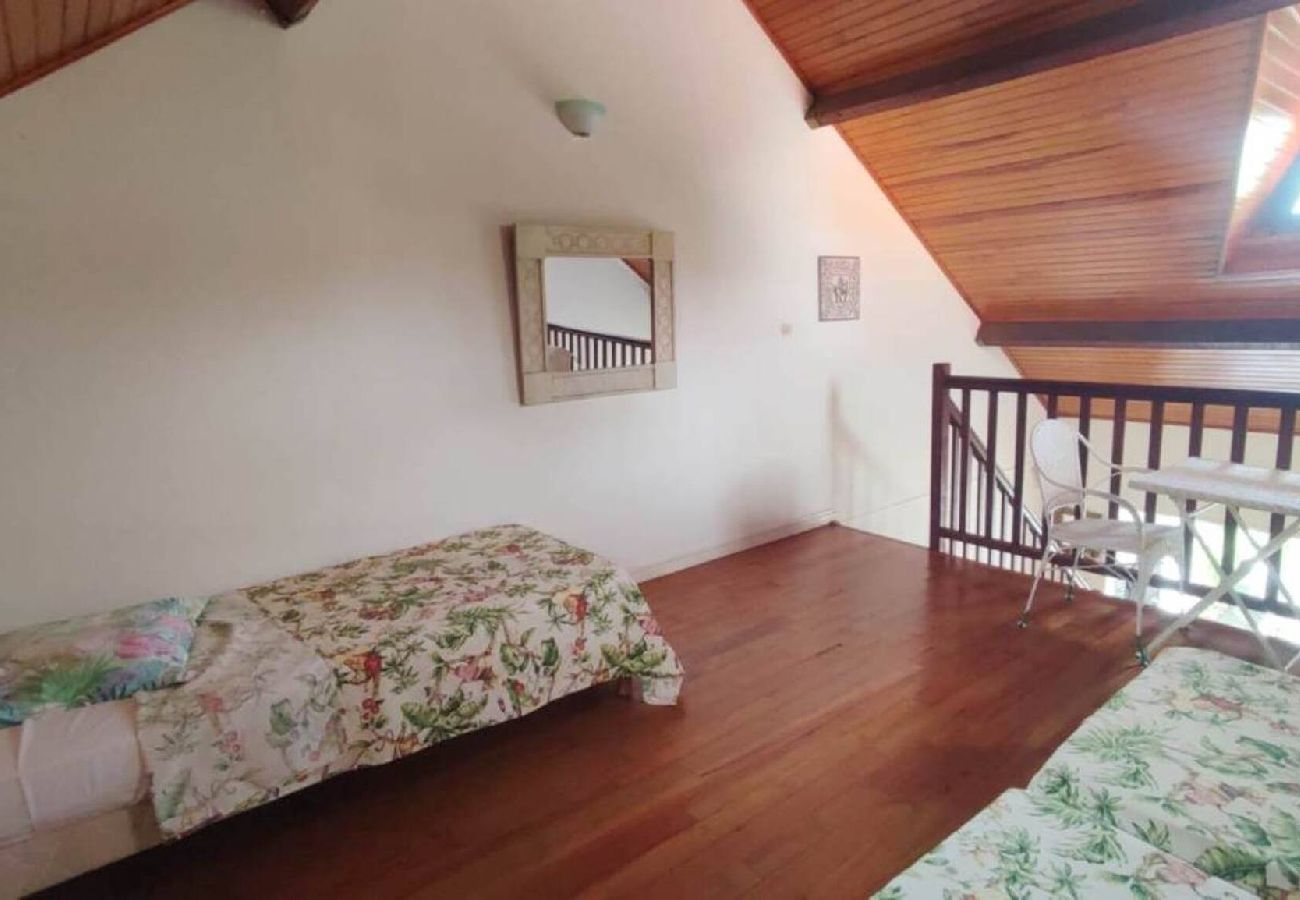 Villa à Sainte-Anne - Villa à Sainte Anne Ref M019 - 2 ch plage à 400m