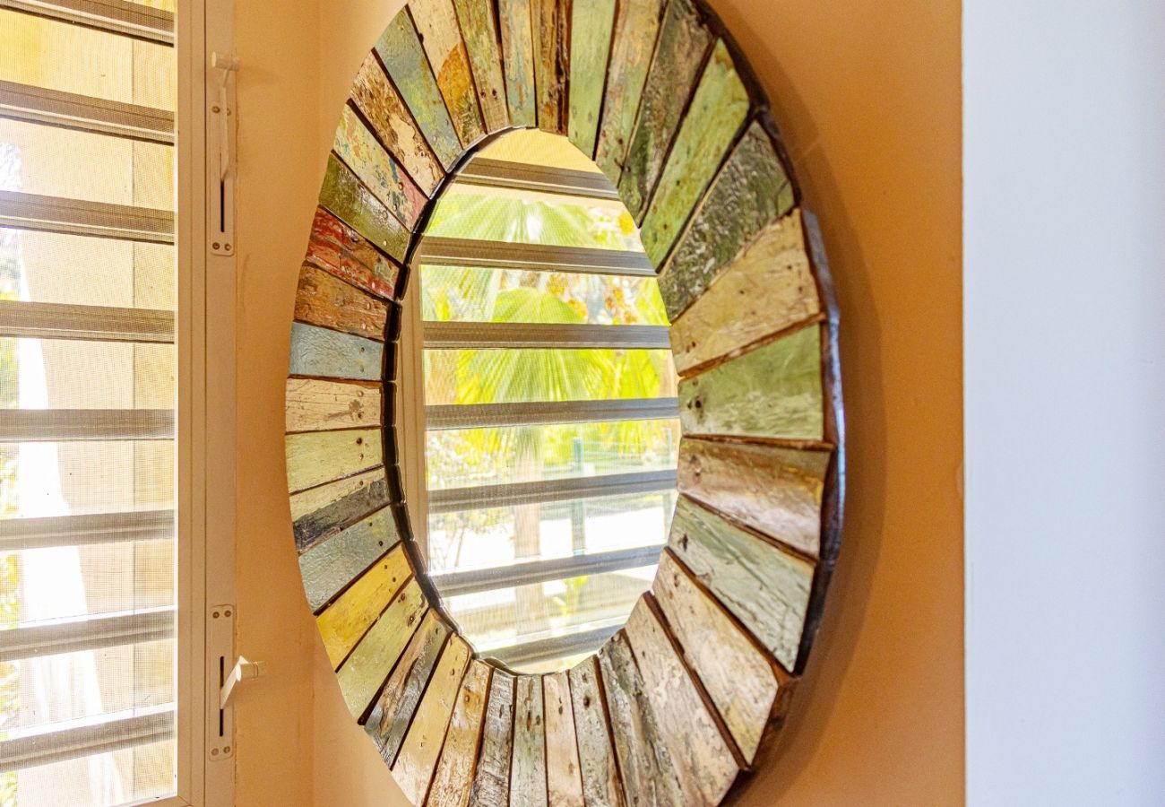 Villa à Deshaies - Villa à Deshaies G166A vue mer 3ch piscine