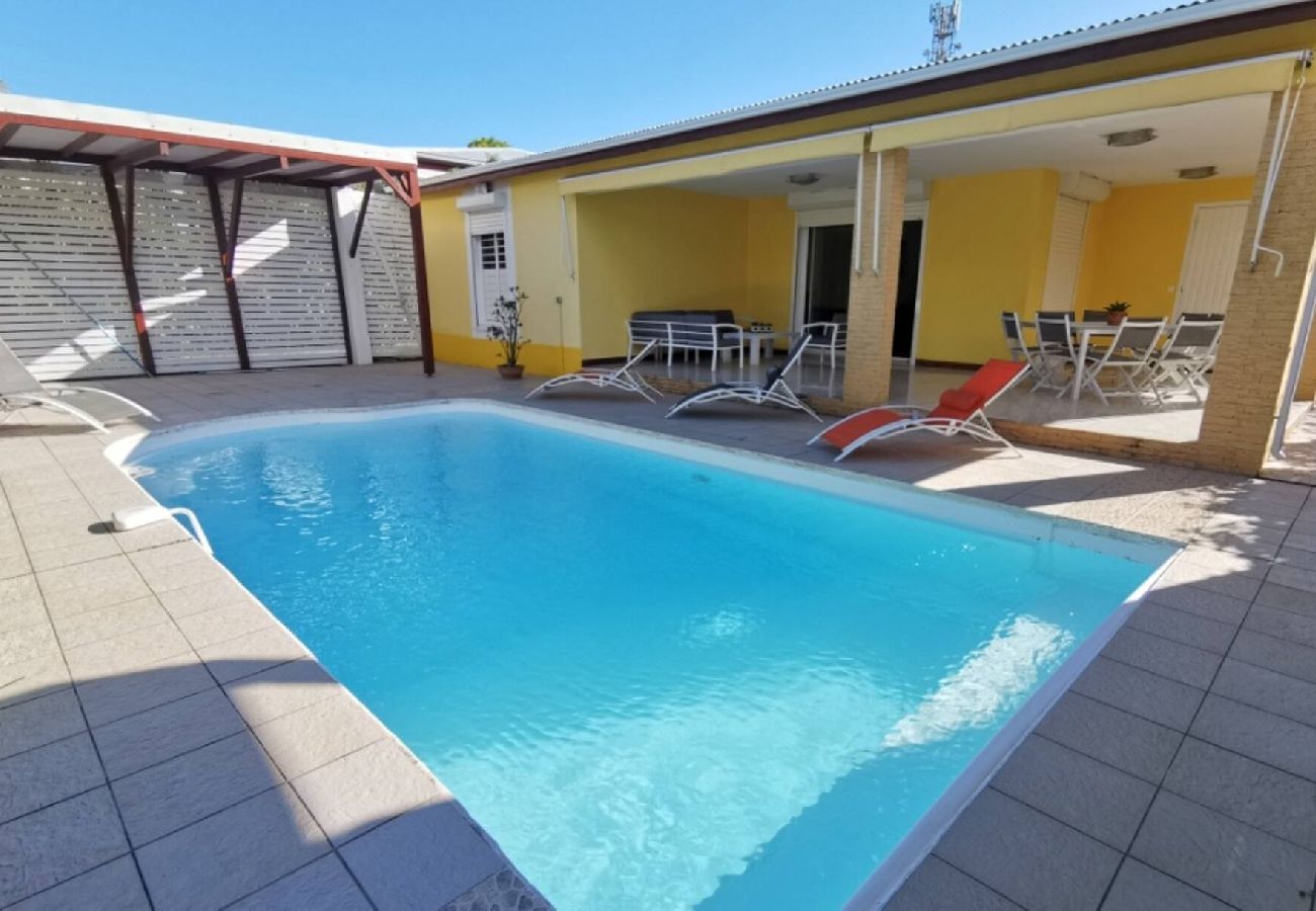 Villa à Saint-François - Villa à Saint François Ref G049B 3 ch piscine
