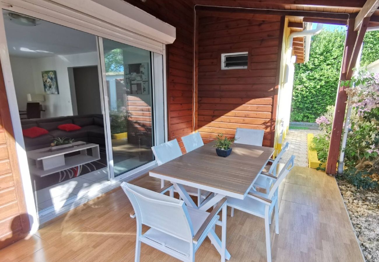Villa à Saint-François - Villa à Saint François Ref G049B 3 ch piscine