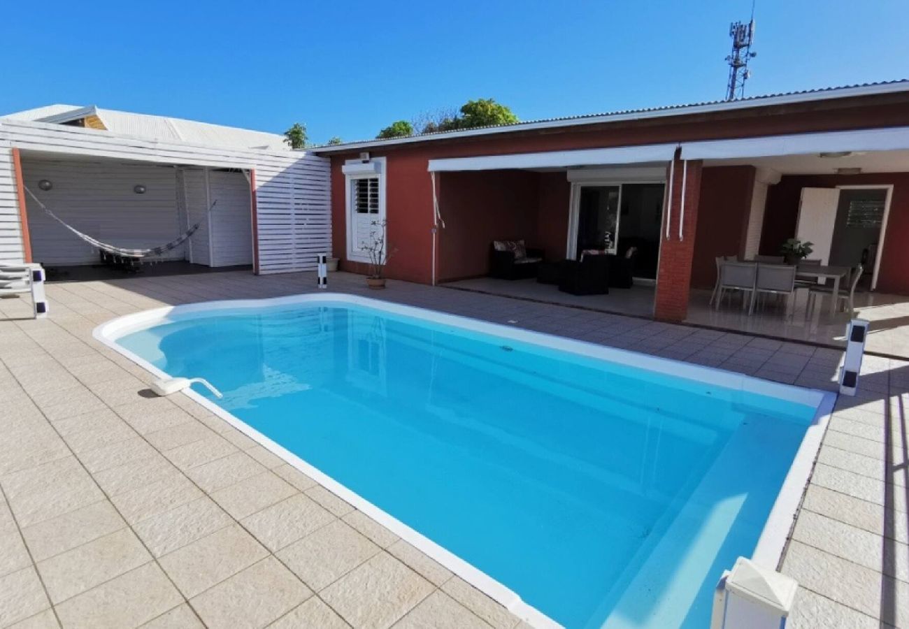 Villa à Sainte-Anne - Villa à Saint François Ref G049A 3 ch piscine