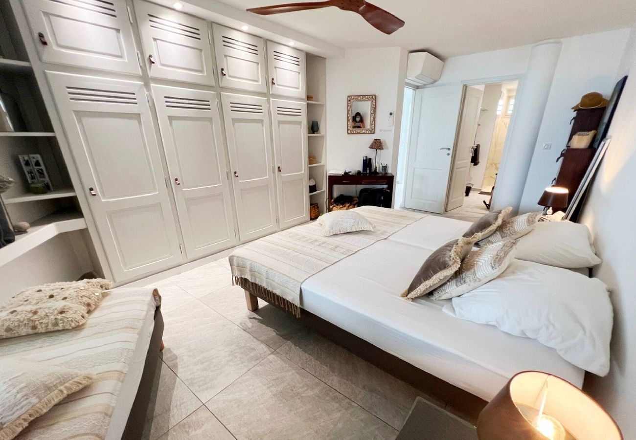Villa à Saint-François - Villa à Saint François G270 5 ch piscine privée