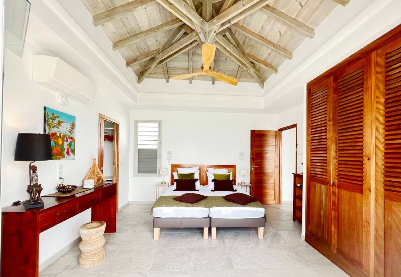 Villa à Saint-François - Villa à Saint François G270 5 ch piscine privée