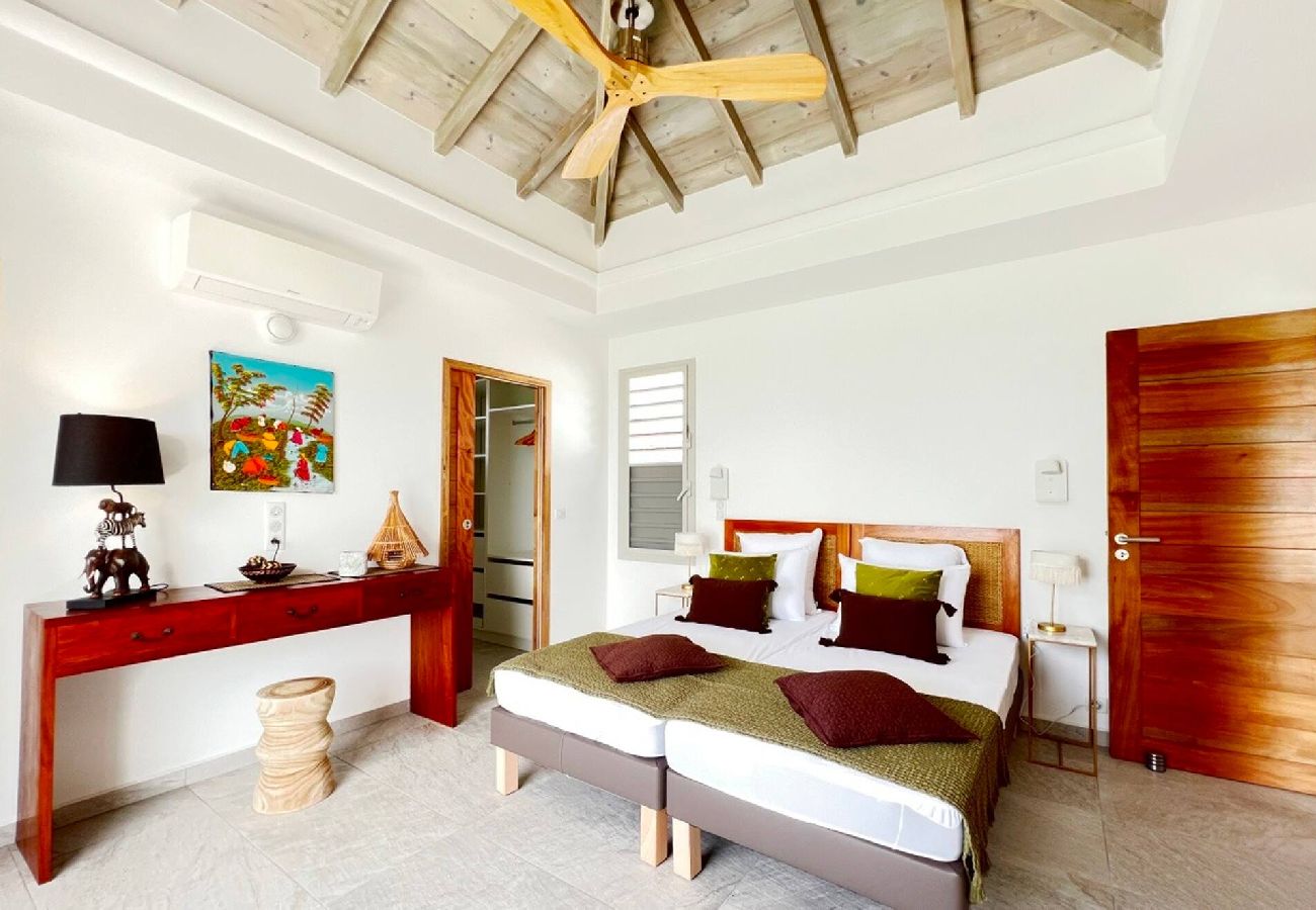 Villa à Saint-François - Villa à Saint François G270 5 ch piscine privée