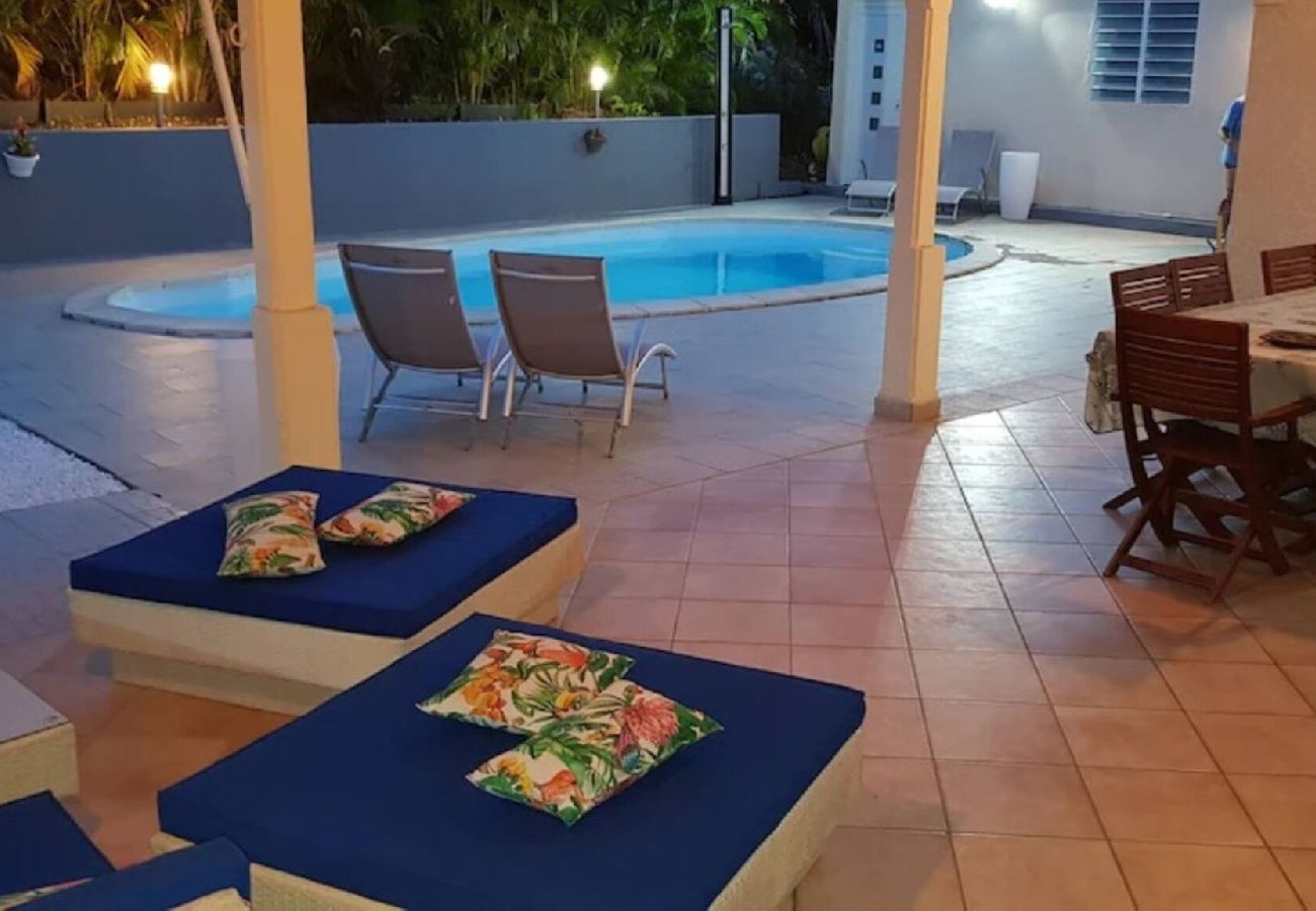 Villa à Sainte-Anne - Villa à Sainte Anne G104 3 ch piscine plage 600m