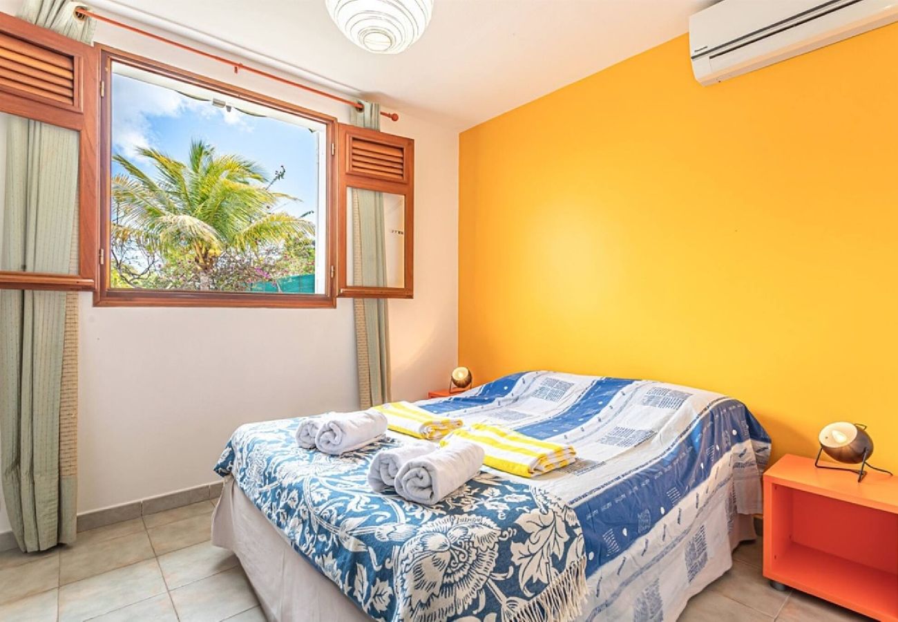 Villa à Saint-François - Villa à Saint François G059B 3 ch piscine privée