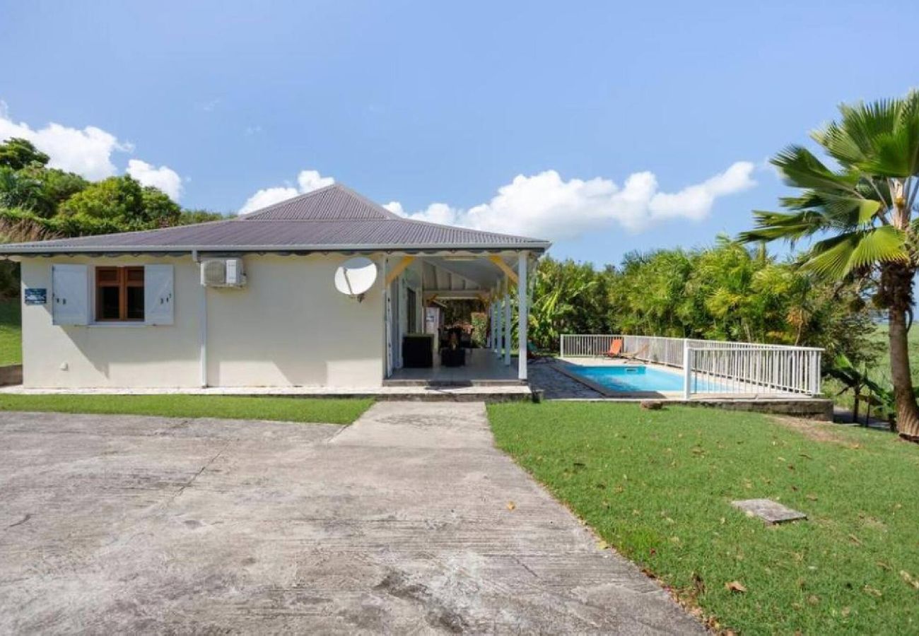 Villa à Saint-François - Villa à Saint François G059B 3 ch piscine privée