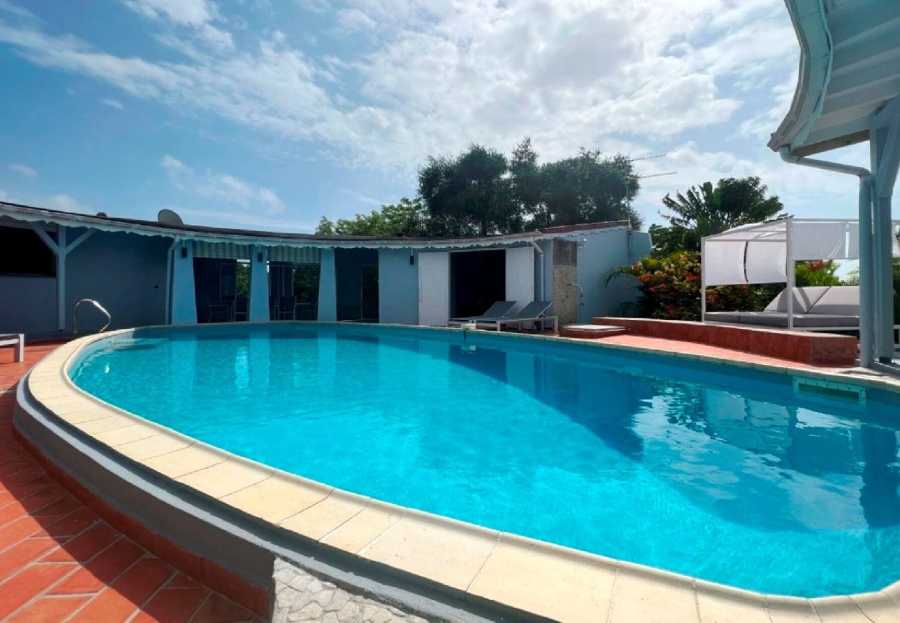 Villa à Le Gosier - Villa à Gosier G101C  - 3 chambres piscine