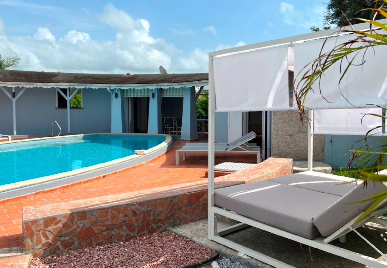 Villa à Le Gosier - Villa à Gosier G101C  - 3 chambres piscine