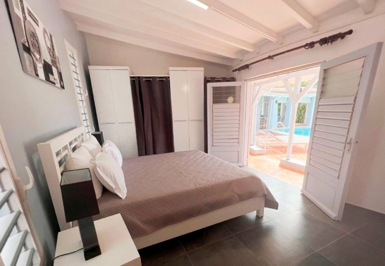Villa à Le Gosier - Villa à Gosier G101C  - 3 chambres piscine
