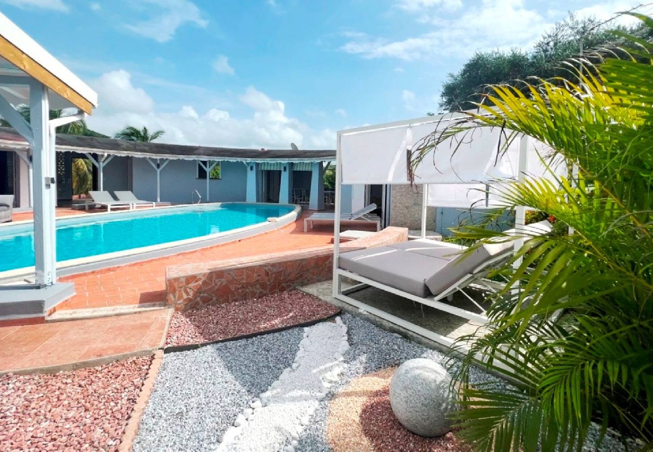 Villa à Le Gosier - Villa à Gosier G101C  - 3 chambres piscine