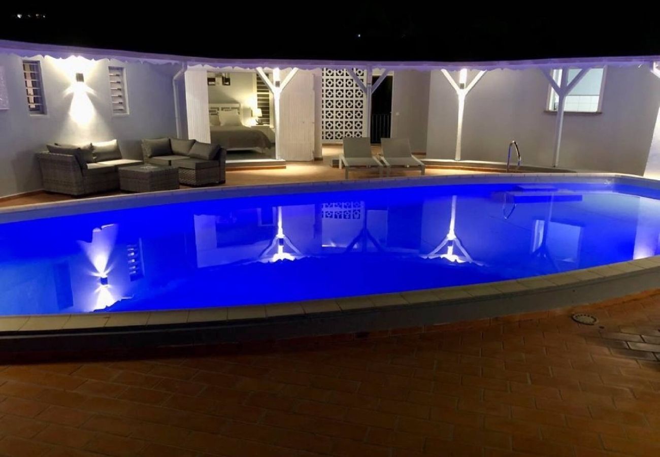 Villa à Le Gosier - Villa à Gosier G101C  - 3 chambres piscine
