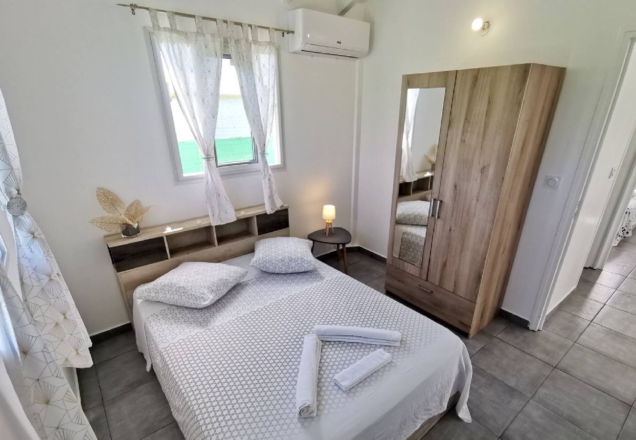 Villa à Saint-François - Villa à Saint François G011 - 2 chambres piscine