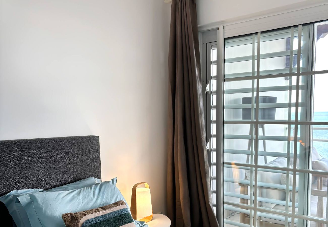 Appartement à Les Trois-Ilets - T5 Le Grand Bleu, vue mer,  plage a 100 mètres