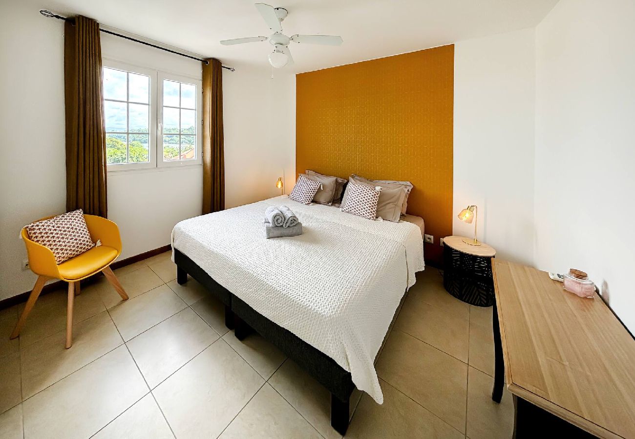 Appartement à Les Trois-Ilets - T5 Le Grand Bleu, vue mer,  plage a 100 mètres