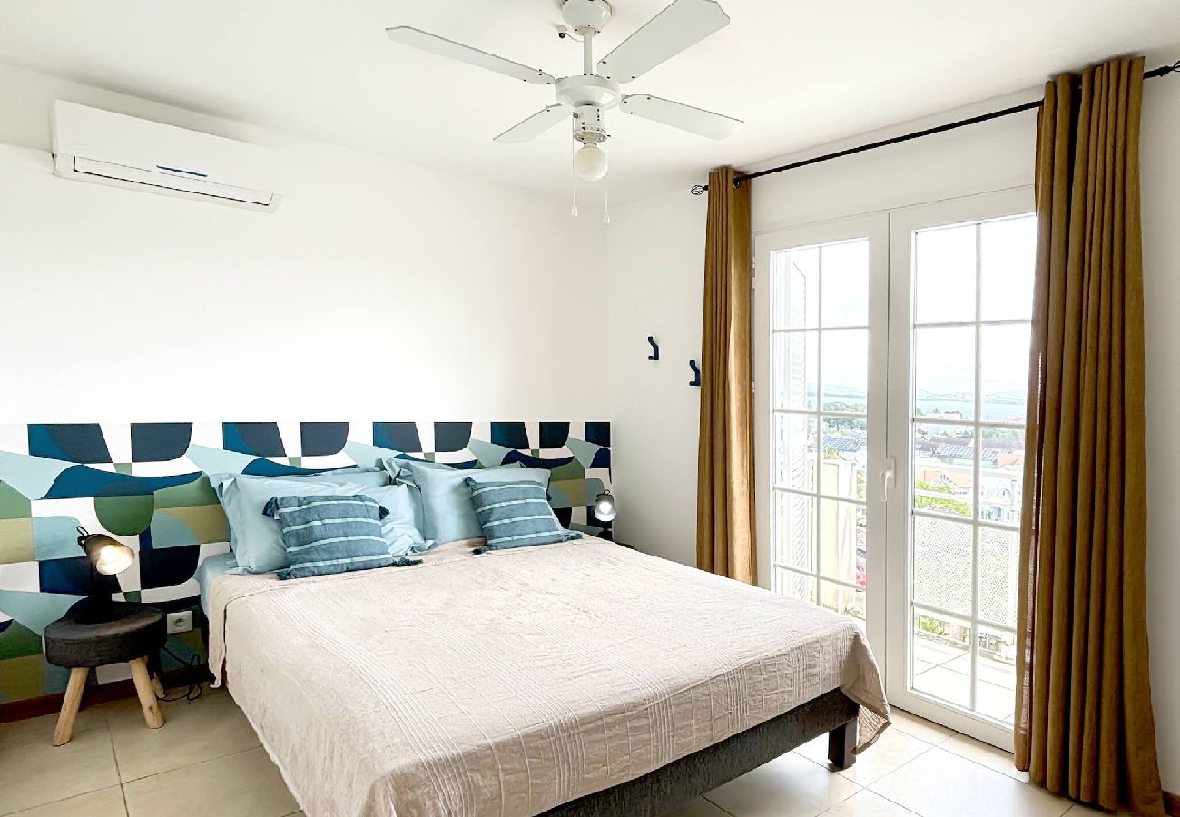 Appartement à Les Trois-Ilets - T5 Le Grand Bleu, vue mer,  plage a 100 mètres