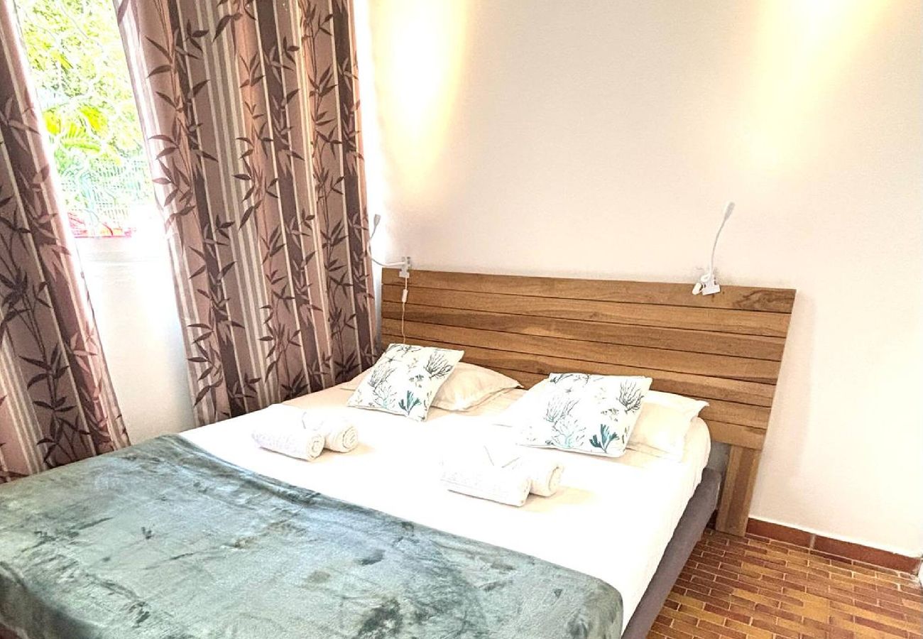 Appartement à Les Trois-Ilets - Vista Marina, T3 proche plage, Trois Ilets