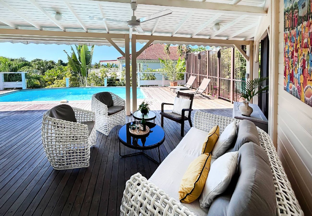 Maison à Les Trois-Ilets - Authentique maison créole Youka, 500m de la plage