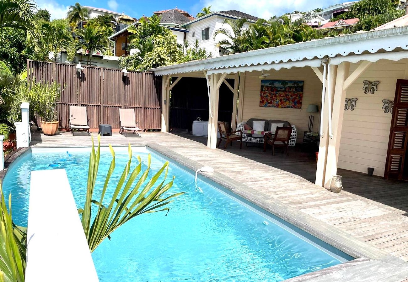 Maison à Les Trois-Ilets - Authentique maison créole Youka, 500m de la plage