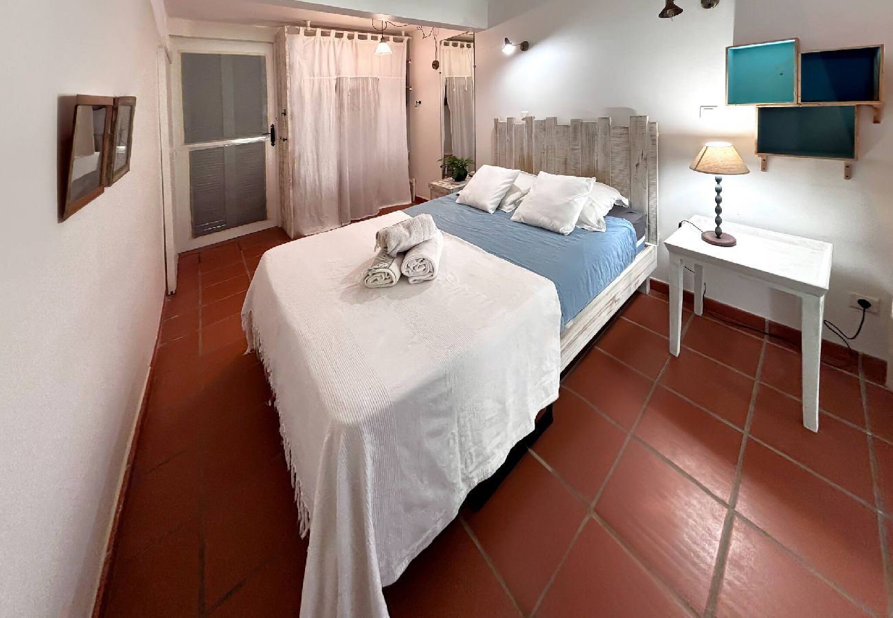 Maison à Les Trois-Ilets - Authentique maison créole Youka, 500m de la plage
