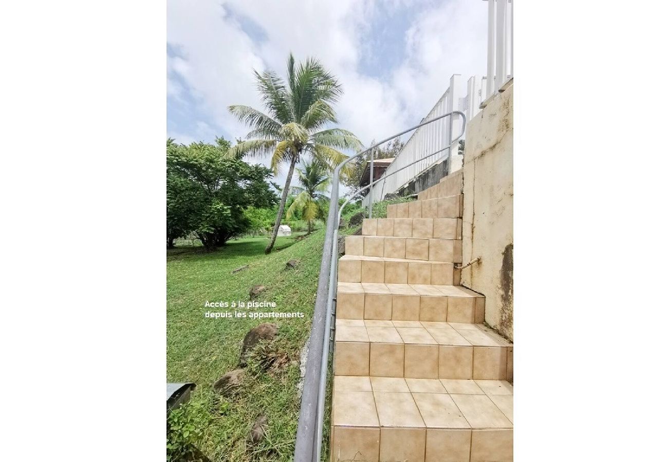 Villa à Sainte-Anne - Villa à Sainte Anne Ref M055 3ch piscine + 2appts