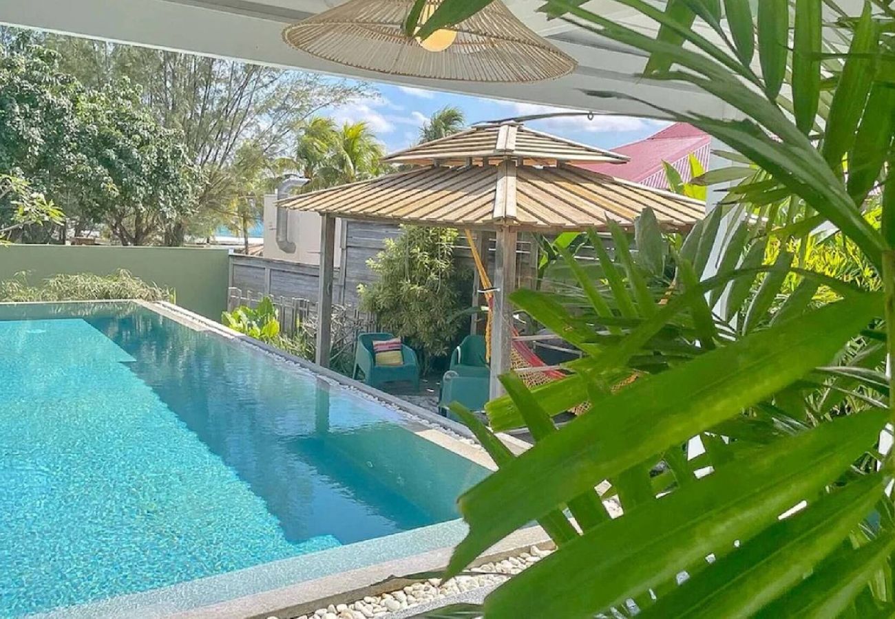 Villa à Saint-François - Villa à Saint François G212 - 4 ch piscine plage